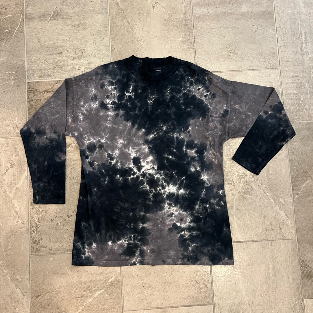 We The Free Black and Gray Long Sleeve Tie Dye Shirt
